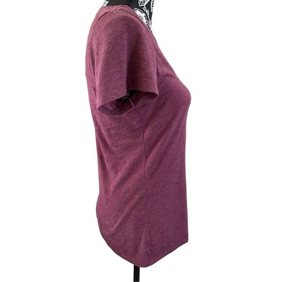 Bella + Canvas Dinosaur T Shirt I Don’t Feel Extinct - Picture 5 of 10